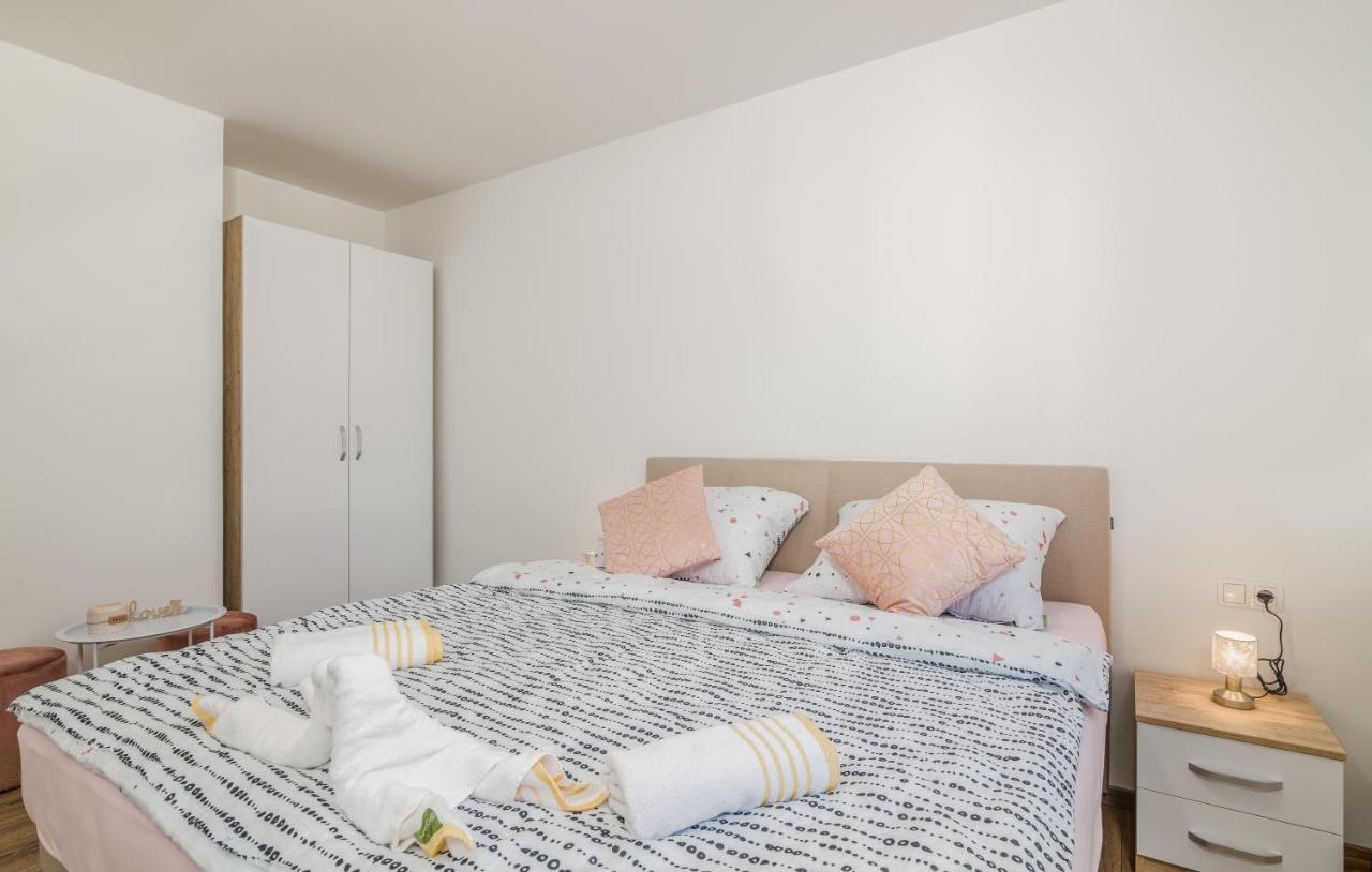 Apartments Sunrise Krk 크르크 외부 사진